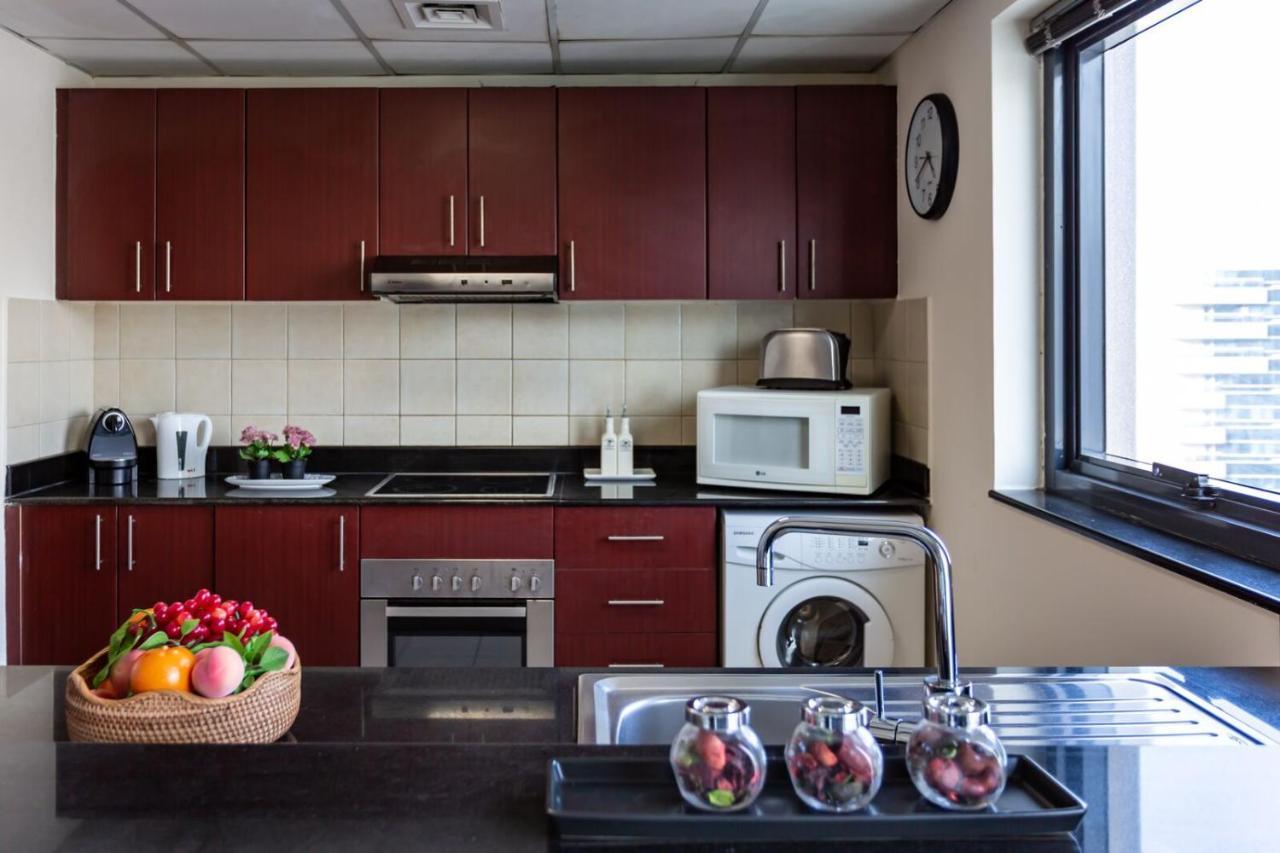 Higuests - Modern Apt In Dubai Marina With Pool And Gym Luaran gambar